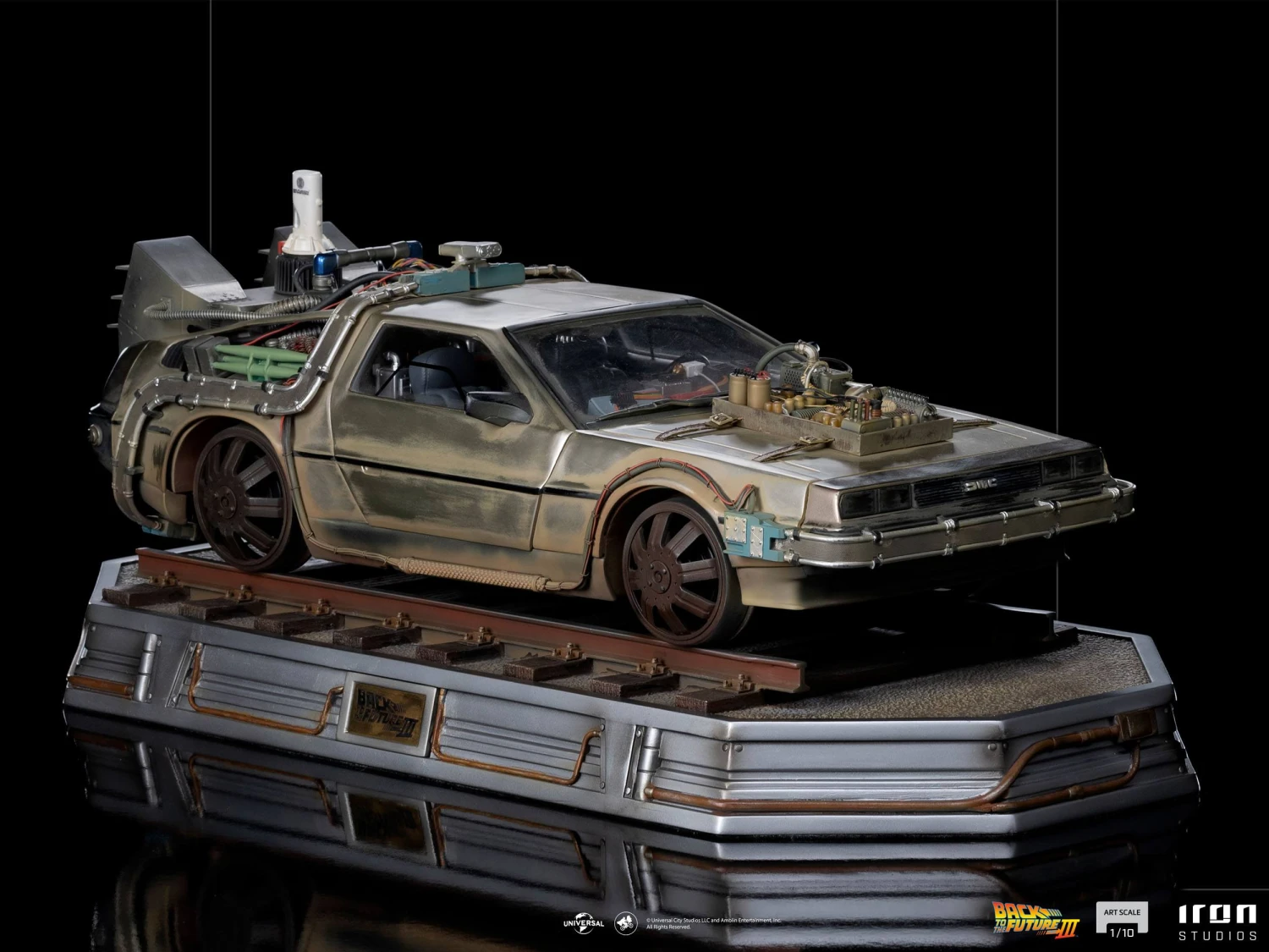 Iron Studios Back To The Future III Art Scale Statue 1-10 DeLorean 14 Iron Studios Back To The Future III Art Scale Statue 1-10 DeLorean - Image 12