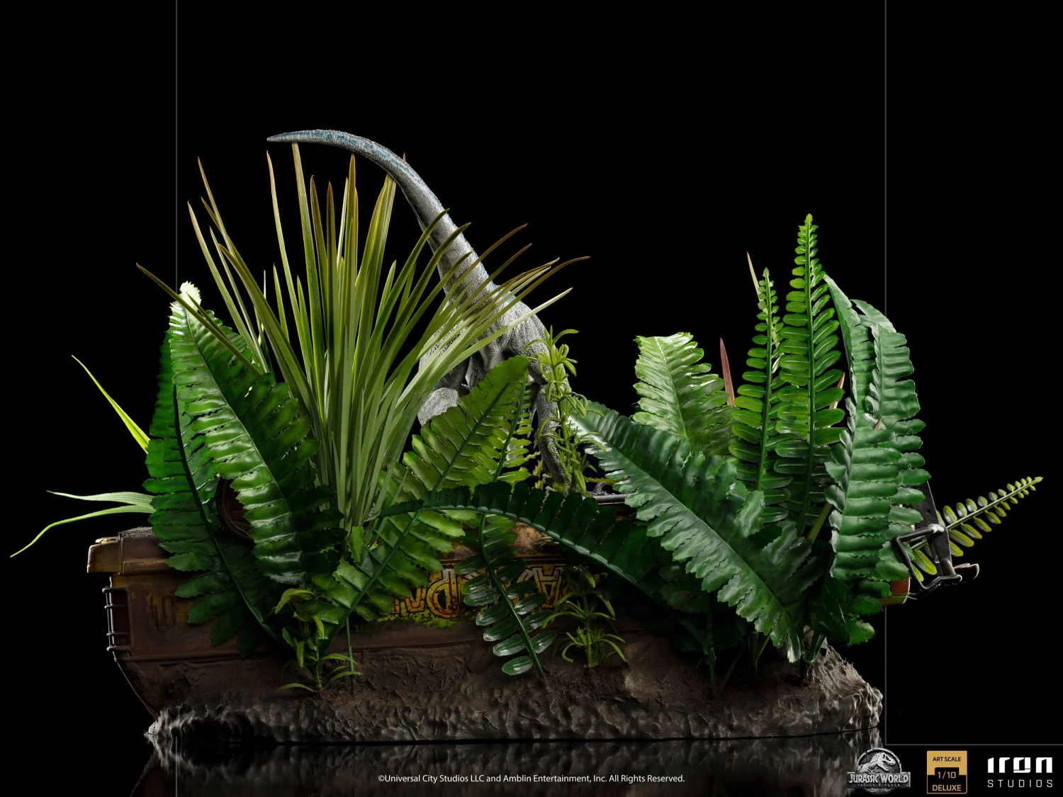 Iron Studios Jurassic World Fallen Kingdom Deluxe Art Scale Statue 1-10 Blue 13 Iron Studios Jurassic World Fallen Kingdom Deluxe Art Scale Statue 1-10 Blue - Image 11