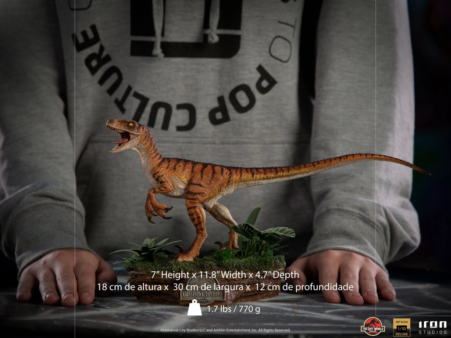 Iron Studios Jurassic World Deluxe Art Scale Statue 1-10 Velociraptor 5 Iron Studios Jurassic World Deluxe Art Scale Statue 1-10 Velociraptor - Image 3