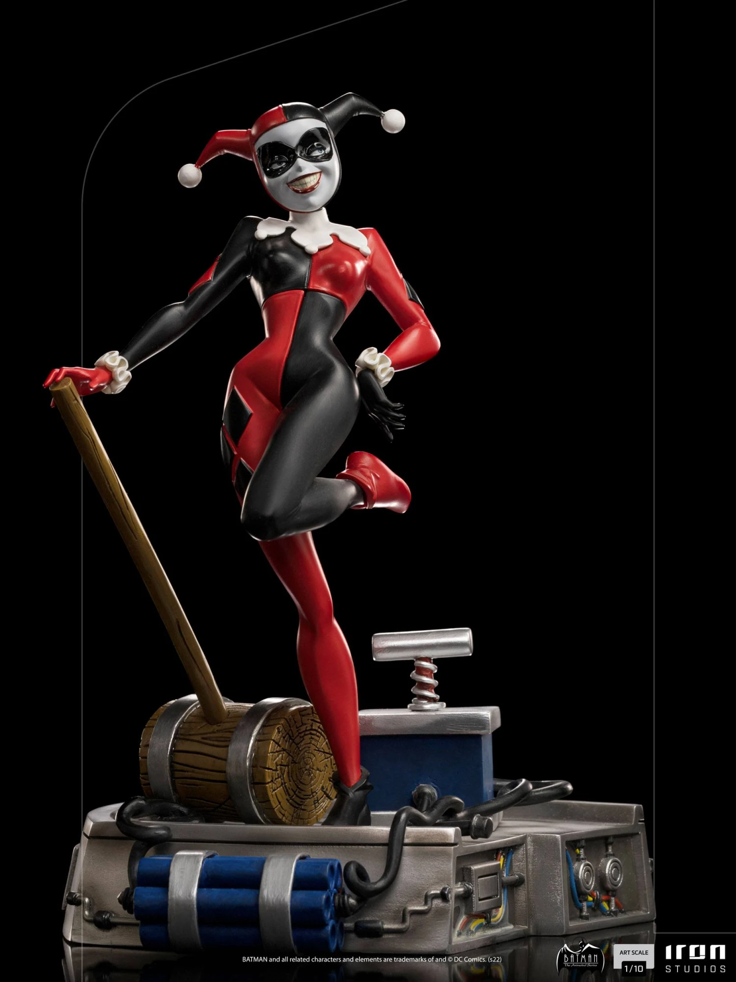 Iron Studios DC Batman The Animated Series Art Scale Statue 1-10 Harley Quinn 9 Iron Studios DC Batman The Animated Series Art Scale Statue 1-10 Harley Quinn - Image 7