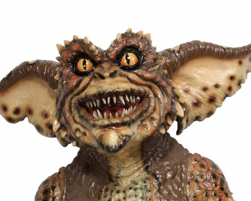NECA Gremlins Prop Replica Stunt Puppet Brown Gremlin 5 NECA Gremlins Prop Replica Stunt Puppet Brown Gremlin - Image 3