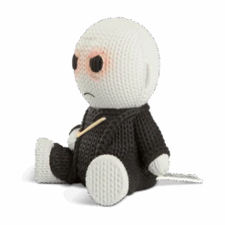 Harry Potter Voldermort Handmade By Robots Vinyl Figure 9 Harry Potter Voldermort Handmade By Robots Vinyl Figure -Toy Sale Store HMBR Voldermort Left 1800x1800 c28adeed 7c68 4678 8082 8e5b0c9a0d7f