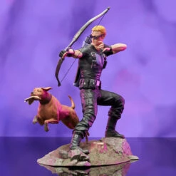 Marvel Diamond Select Comic Gallery PVC Statue Hawkeye With Pizza Dog 18 Marvel Diamond Select Comic Gallery PVC Statue Hawkeye With Pizza Dog -Toy Sale Store Marvel Hawkeye Gallery 05 60604.1628723307