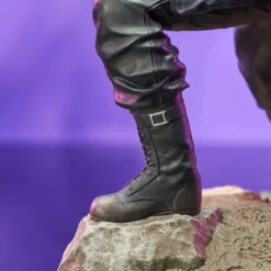 Marvel Diamond Select Comic Gallery PVC Statue Hawkeye With Pizza Dog 24 Marvel Diamond Select Comic Gallery PVC Statue Hawkeye With Pizza Dog -Toy Sale Store Marvel Hawkeye Gallery 11 49699.1633731771