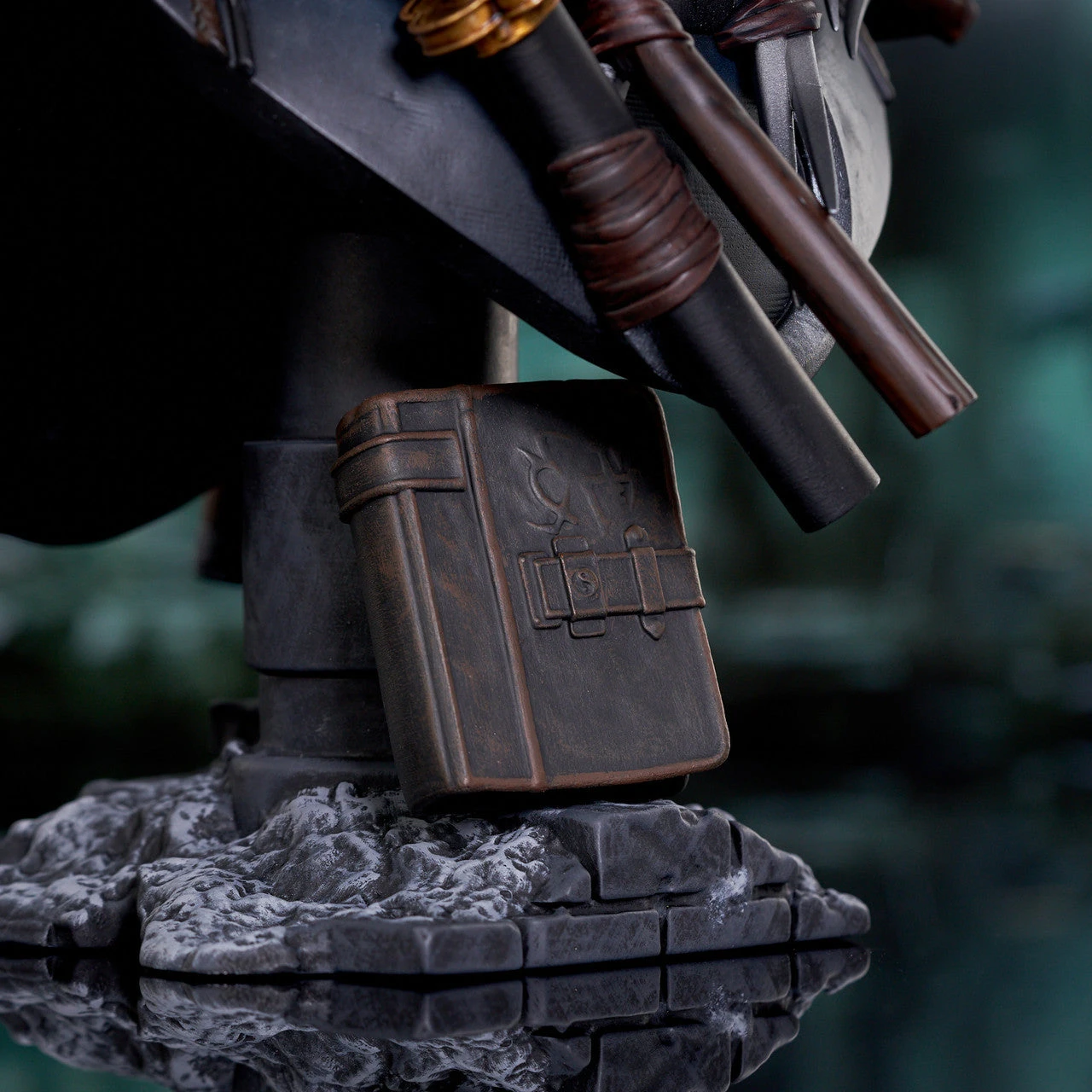 Teenage Mutant Ninja Turtles Legends The Last Ronin 1/2 Scale Limited Edition Bust 15 Teenage Mutant Ninja Turtles Legends The Last Ronin 1/2 Scale Limited Edition Bust - Image 13