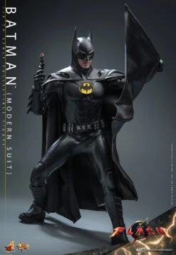 Hot Toys DC Comics Batman (Modern Suit) 1/6th Scale Figure -Toy Sale Store batman modern suit marvel gallery 646f8d959aa2b jpg