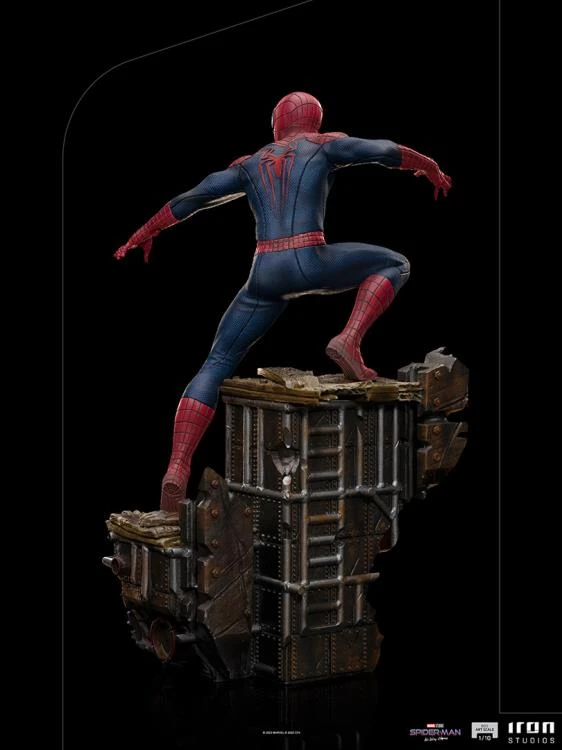 Iron Studios Spider-Man: No Way Home Diorama Series Spider-Man (Peter #3) 1/10 Art Scale Limited Edition Statue 13 Iron Studios Spider-Man: No Way Home Diorama Series Spider-Man (Peter #3) 1/10 Art Scale Limited Edition Statue - Image 11
