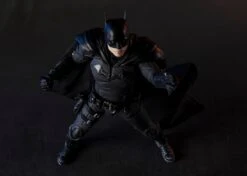 The Batman S.H.Figuarts Batman Action Figure 22 The Batman S.H.Figuarts Batman Action Figure -Toy Sale Store hr btn63765 9 d