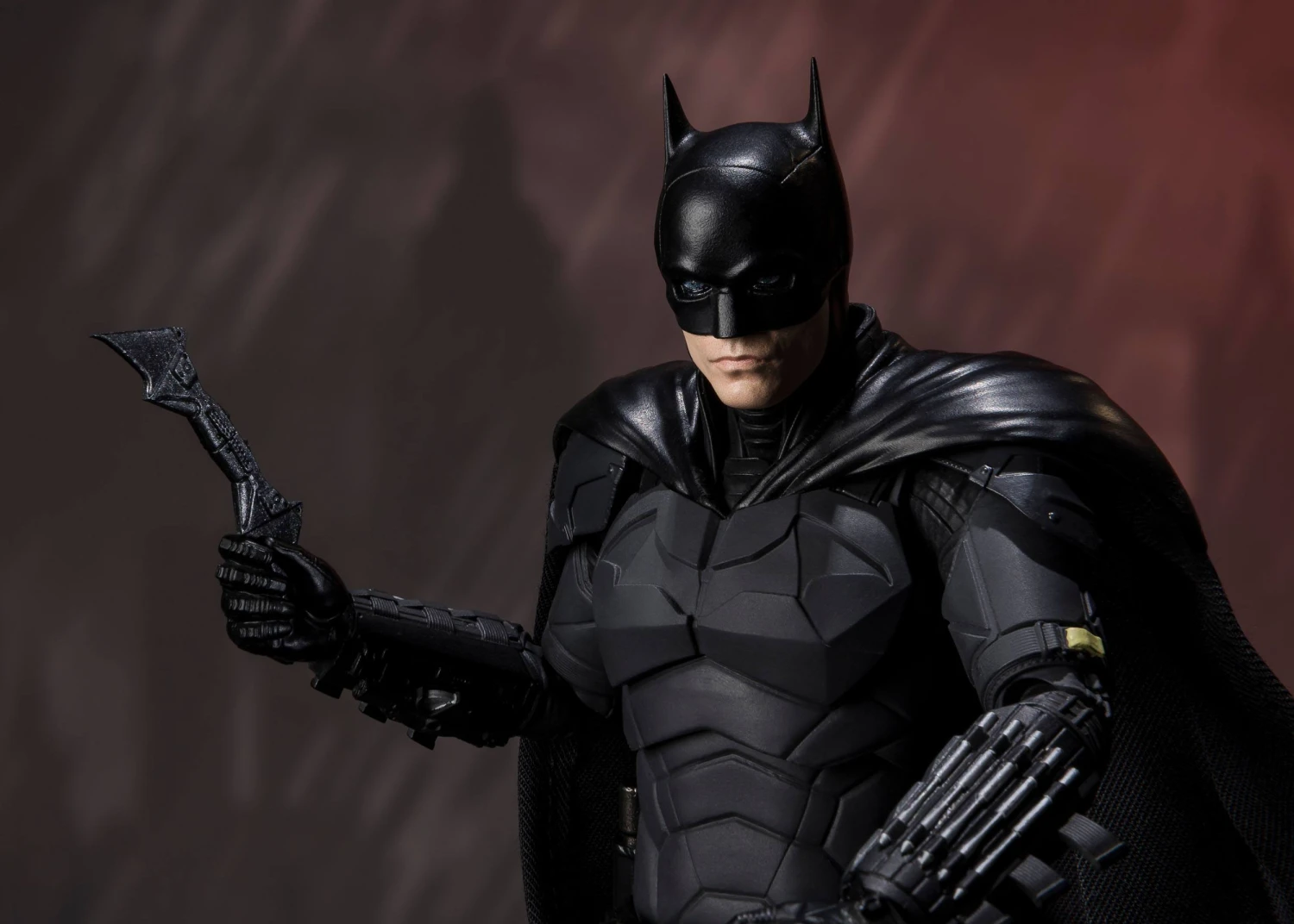 The Batman S.H.Figuarts Batman Action Figure 12 The Batman S.H.Figuarts Batman Action Figure - Image 10