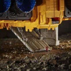 Hasbro Transformers Generations War For Cybertron: Kingdom Titan WFC-K30 Autobot Ark Action Figure -Toy Sale Store hr hasf1152 f