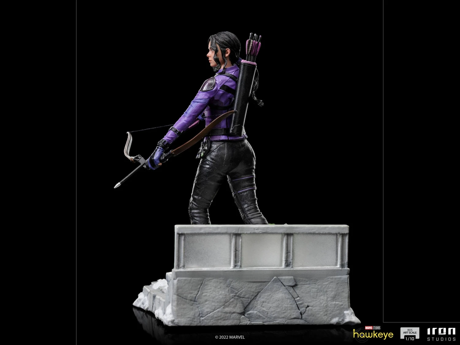 Iron Studios 1/10 Art Scale Statue Hawkeye Kate Bishop 13 Iron Studios 1/10 Art Scale Statue Hawkeye Kate Bishop - Image 11