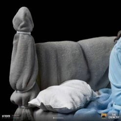 Iron Studios The Exorcist Possessed Regan MacNeil 1/10 Art Scale Limited Edition Statue -Toy Sale Store hr is95275 h