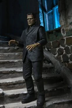 NECA Universal Monsters Ultimate Frankenstein's Monster (Color) 7" Scale Action Figure -Toy Sale Store hr neca04804 k